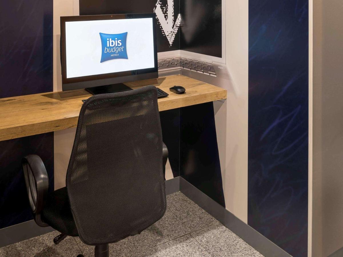 Ibis Budget Bobigny Pantin Экстерьер фото