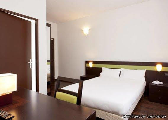 Ibis Budget Bobigny Pantin Экстерьер фото