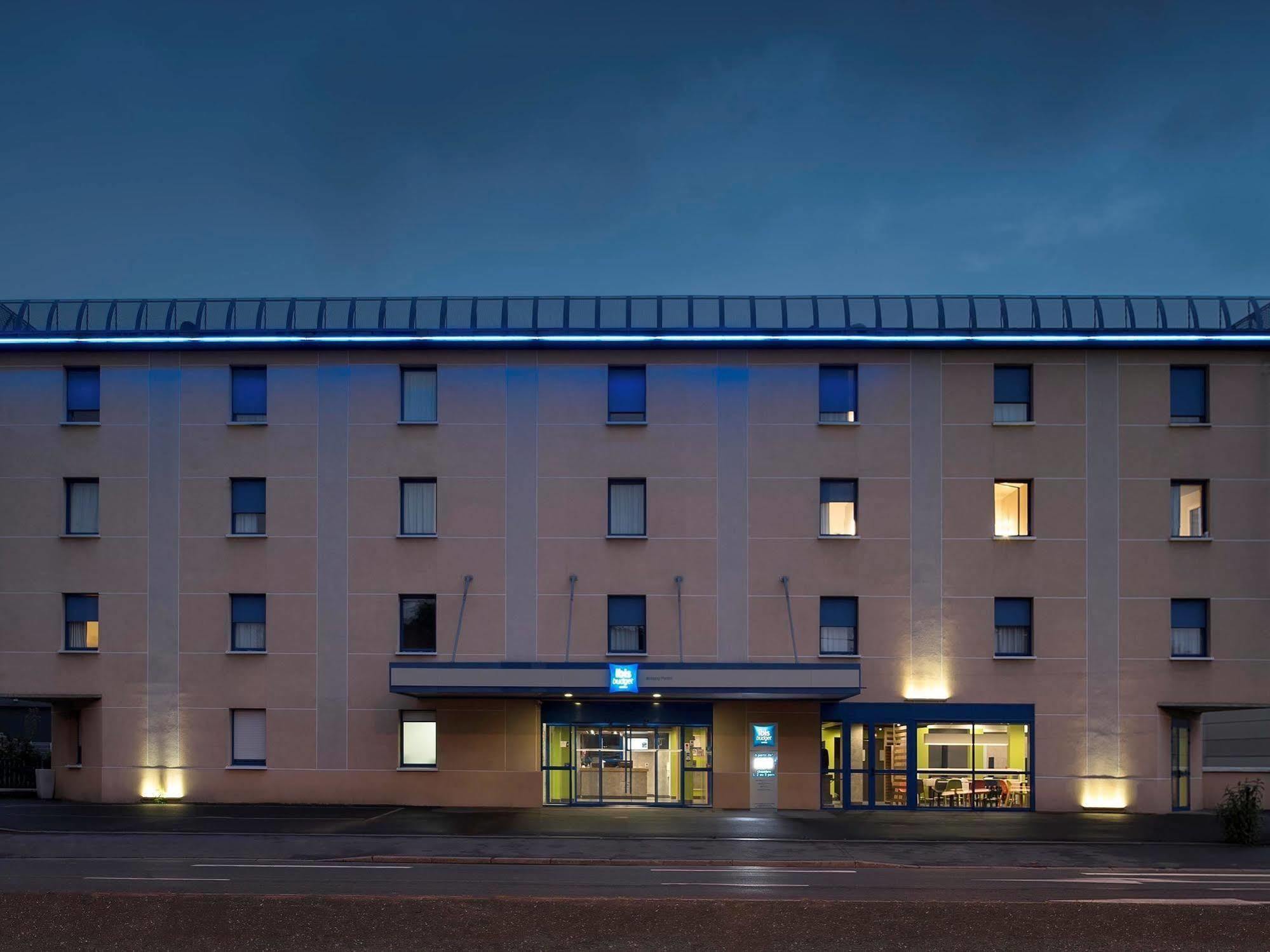 Ibis Budget Bobigny Pantin Экстерьер фото