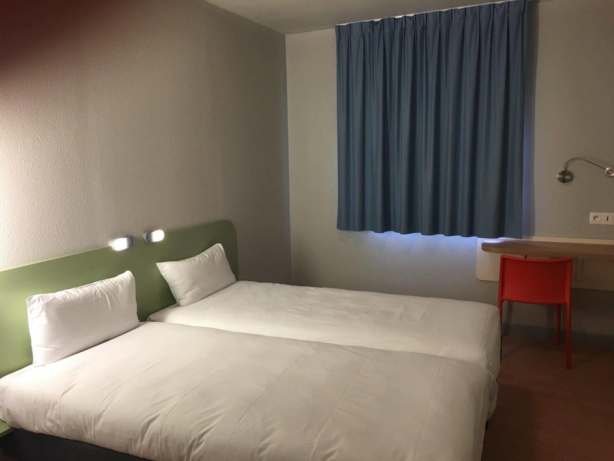 Ibis Budget Bobigny Pantin Экстерьер фото
